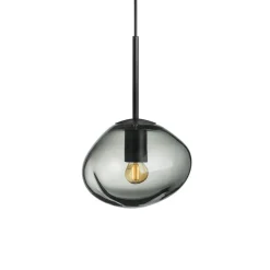 HADELAND GLASSVERK Taklamper|Crystal Stone-CRYSTAL STONE PENDELLAMPE LYS RØKGRÅ