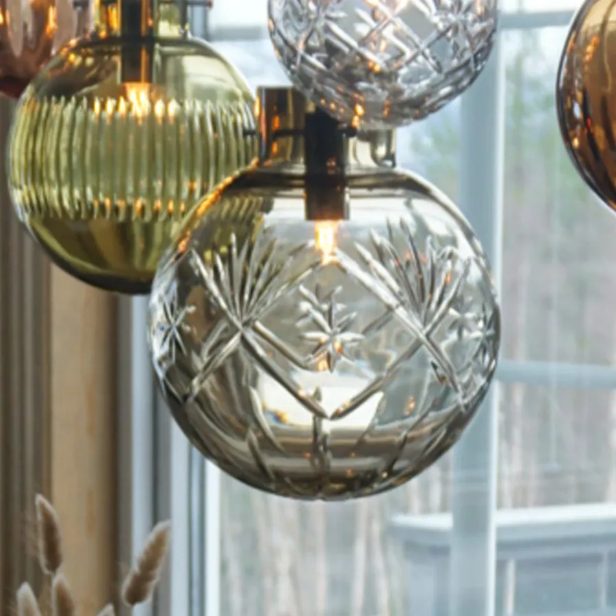 HADELAND GLASSVERK AS Taklamper|Krystallkuler-KRYSTALLKULE TAKLAMPE FINN 200MM Oliven