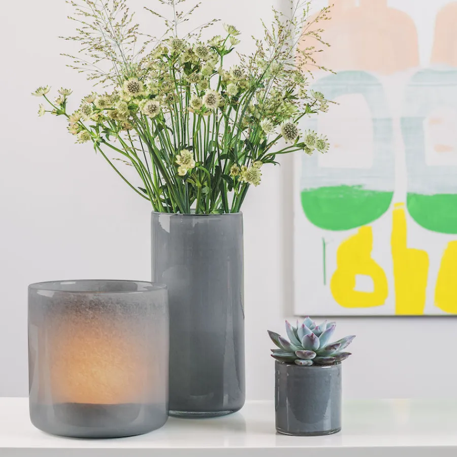 HADELAND GLASSVERK AS Vaser-VASE MØRK GRÅ 18,5 CM Mørk grå