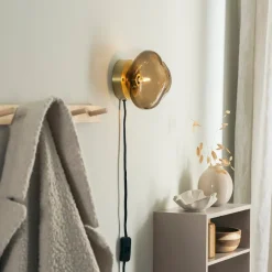 HADELAND GLASSVERK Vegglamper|Vegglamper-VEGGLAMPE KAKAO MED UTVENDIG MESSING OPPHENG